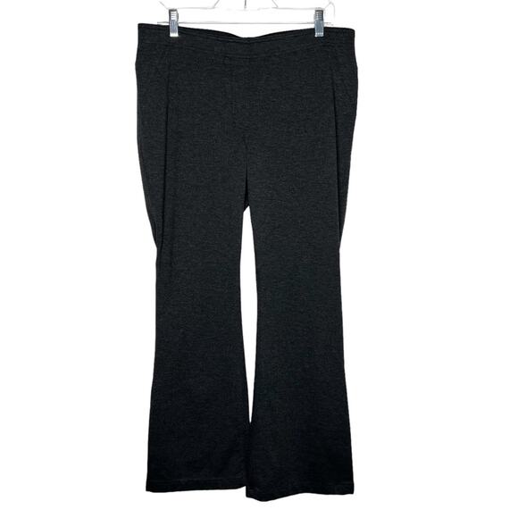 CHICO'S / gray pull on elastic waist comfy bootcut knit pants / 2 SHORT (12/L) - Picture 1 of 8